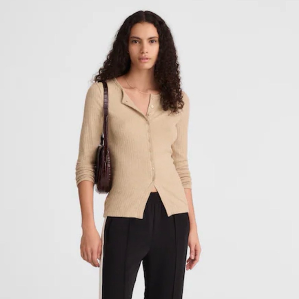 Madewell Textural Cutaway Crewneck Cardigan in Classic Camel